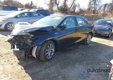 2015 Toyota Camry Hybrid Xle z USA, uszkodzony, nr VIN 4T1BD1FK5FU174459
